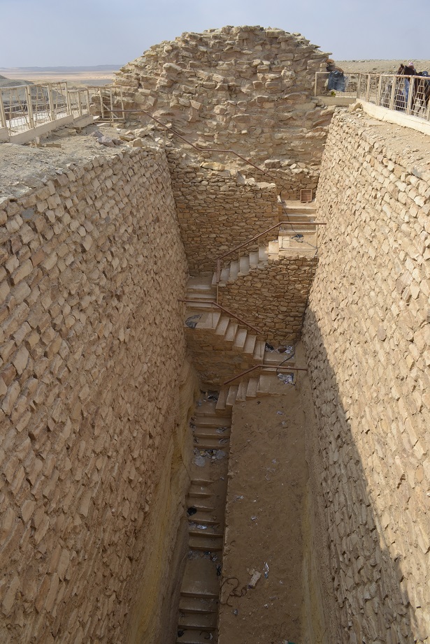 memphis Saqqara