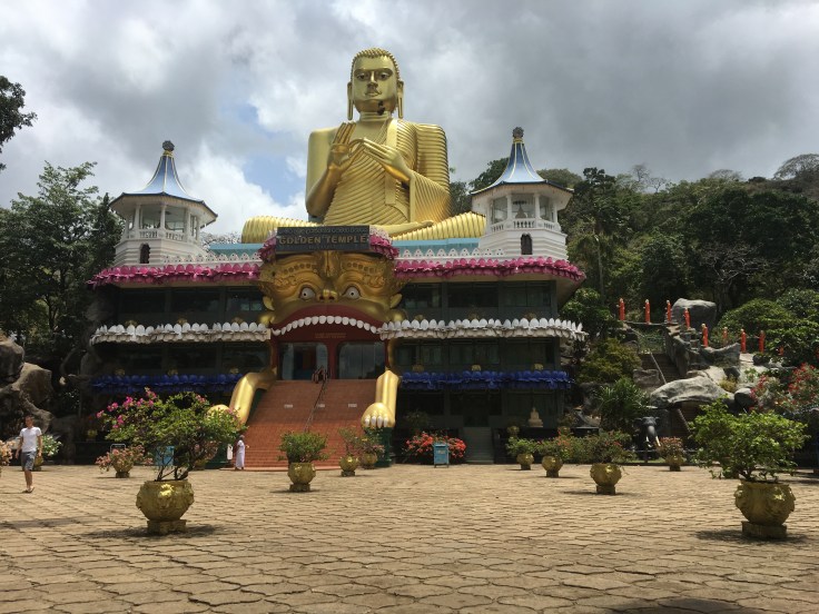 Golden Temple, Dambulla